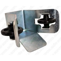 191823. Уловитель для откатных ворот нижний с роликами СП (70 мм)